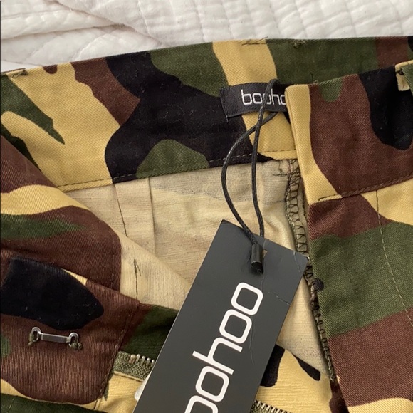 BooHoo CAMO Pants - Picture 4 of 5